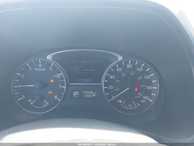 Продажа на аукционе авто 2015 Nissan Pathfinder Platinum/s/sl/sv, vin: 5N1AR2MM0FC712207, номер лота: 46203675