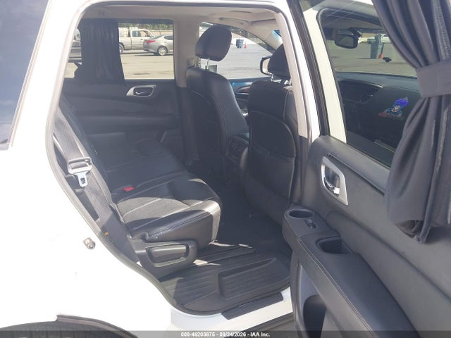 Продажа на аукционе авто 2015 Nissan Pathfinder Platinum/s/sl/sv, vin: 5N1AR2MM0FC712207, номер лота: 46203675