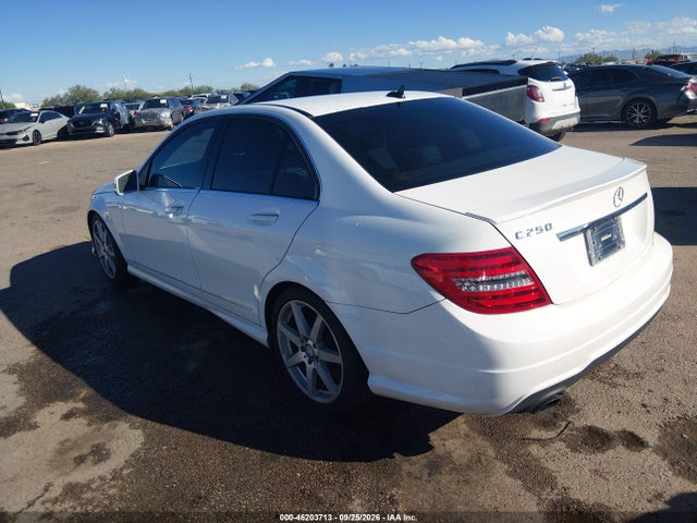 2013 Mercedes-benz C-class C 250 Sport მანქანა იყიდება აუქციონზე, vin: WDDGF4HB0DA789850, აუქციონის ნომერი: 46203713