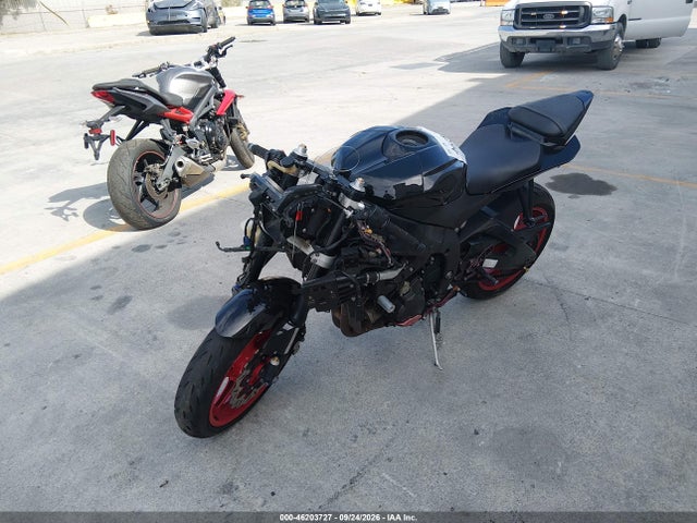 46203727 :رقم المزاد ، JYARJ16Y28A001532 vin ، 2008 Yamaha Yzfr6 مزاد بيع