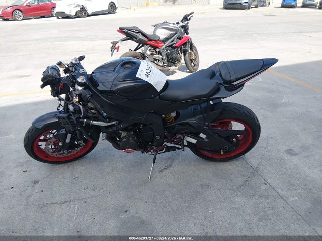 46203727 :رقم المزاد ، JYARJ16Y28A001532 vin ، 2008 Yamaha Yzfr6 مزاد بيع