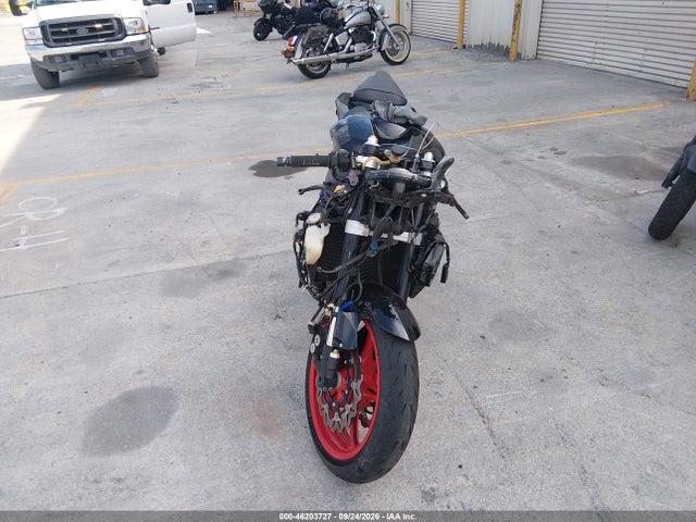 46203727 :رقم المزاد ، JYARJ16Y28A001532 vin ، 2008 Yamaha Yzfr6 مزاد بيع