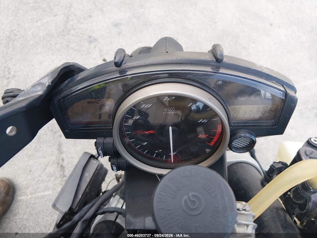 46203727 :رقم المزاد ، JYARJ16Y28A001532 vin ، 2008 Yamaha Yzfr6 مزاد بيع