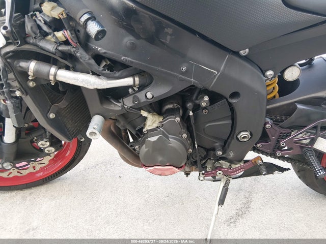 46203727 :رقم المزاد ، JYARJ16Y28A001532 vin ، 2008 Yamaha Yzfr6 مزاد بيع
