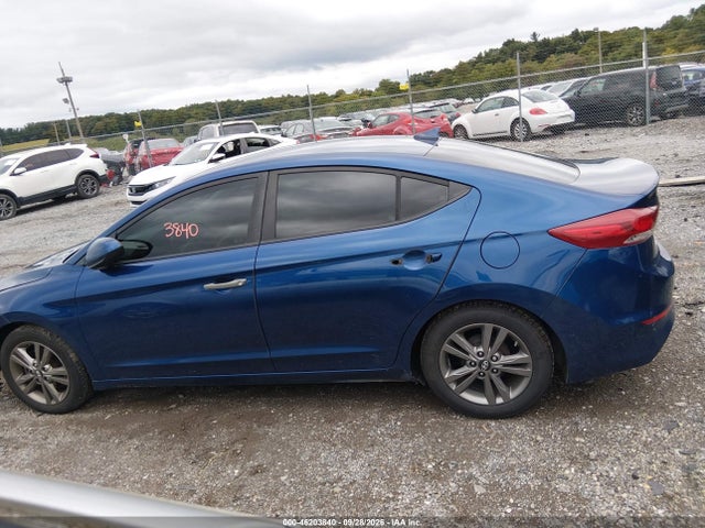 2017 Hyundai Elantra Se მანქანა იყიდება აუქციონზე, vin: 5NPD84LFXHH023124, აუქციონის ნომერი: 46203840