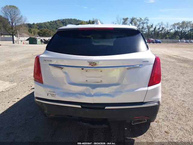 46203847 :رقم المزاد ، 1GYKNFRS4JZ181757 vin ، 2018 Cadillac Xt5 Premium Luxury مزاد بيع