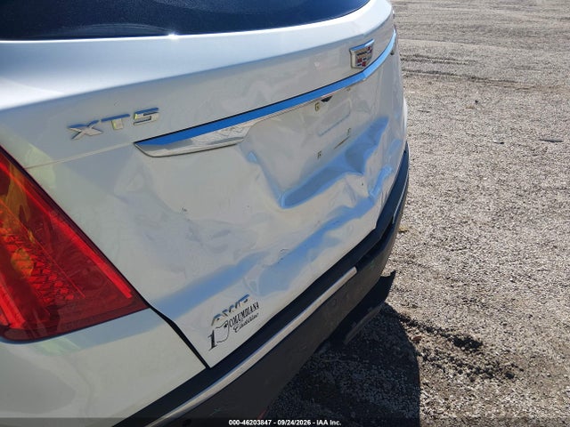 46203847 :رقم المزاد ، 1GYKNFRS4JZ181757 vin ، 2018 Cadillac Xt5 Premium Luxury مزاد بيع