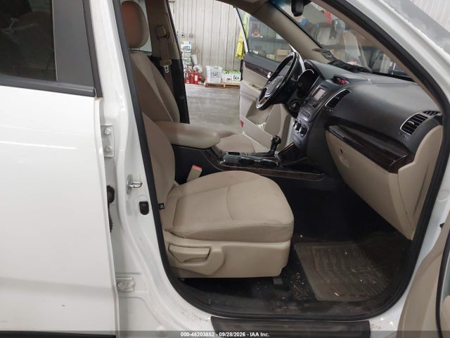 2015 Kia Sorento Lx მანქანა იყიდება აუქციონზე, vin: 5XYKTCA60FG562679, აუქციონის ნომერი: 46203852