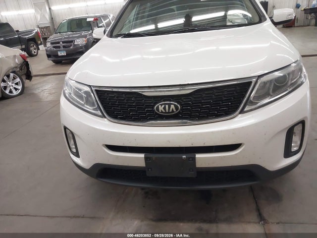 2015 Kia Sorento Lx მანქანა იყიდება აუქციონზე, vin: 5XYKTCA60FG562679, აუქციონის ნომერი: 46203852