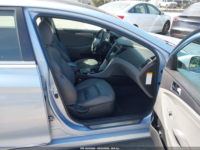 2013 Hyundai Sonata Hybrid Limited მანქანა იყიდება აუქციონზე, vin: KMHEC4A43DA075180, აუქციონის ნომერი: 46203854