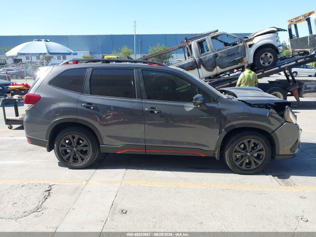 Subaru Forester Sport 2023 JF2SKAGC2PH472450 Image 13