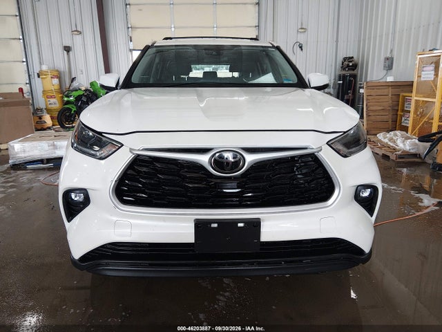Toyota Highlander Le 2021 5TDBZRBH4MS536152 Image 12