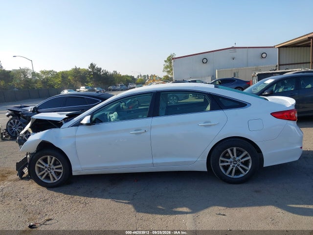 Продаж на аукціоні авто 2016 Hyundai Sonata 2.4l Se, vin: 5NPE24AF8GH372161, номер лоту: 46203912