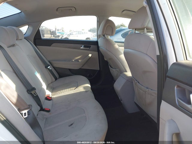 Продаж на аукціоні авто 2016 Hyundai Sonata 2.4l Se, vin: 5NPE24AF8GH372161, номер лоту: 46203912