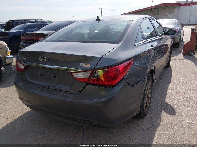 2013 Hyundai Sonata Gls მანქანა იყიდება აუქციონზე, vin: 5NPEB4AC8DH733079, აუქციონის ნომერი: 46203924