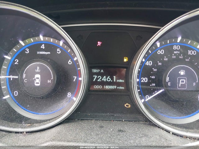 2013 Hyundai Sonata Gls მანქანა იყიდება აუქციონზე, vin: 5NPEB4AC8DH733079, აუქციონის ნომერი: 46203924