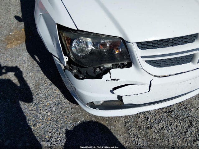 2014 Dodge Grand Caravan R/t მანქანა იყიდება აუქციონზე, vin: 2C4RDGEG7ER335859, აუქციონის ნომერი: 46203935