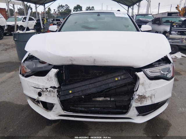 Продажа на аукционе авто 2013 Audi A5 2.0t Premium, vin: WAUCFAFR3DA022112, номер лота: 46203942