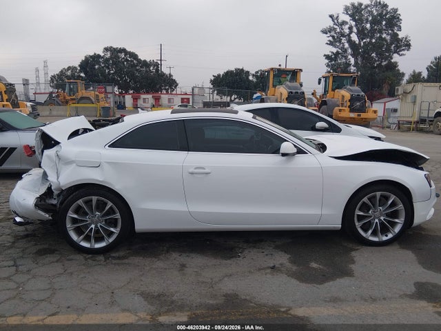Продажа на аукционе авто 2013 Audi A5 2.0t Premium, vin: WAUCFAFR3DA022112, номер лота: 46203942