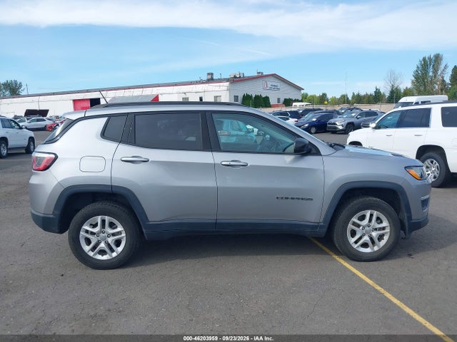 46203959 :رقم المزاد ، 3C4NJDAB7JT392294 vin ، 2018 Jeep Compass Sport 4x4 مزاد بيع