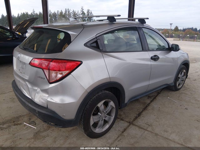 Honda HR-V LX 2016 3CZRU6H39GM758515 Image 4