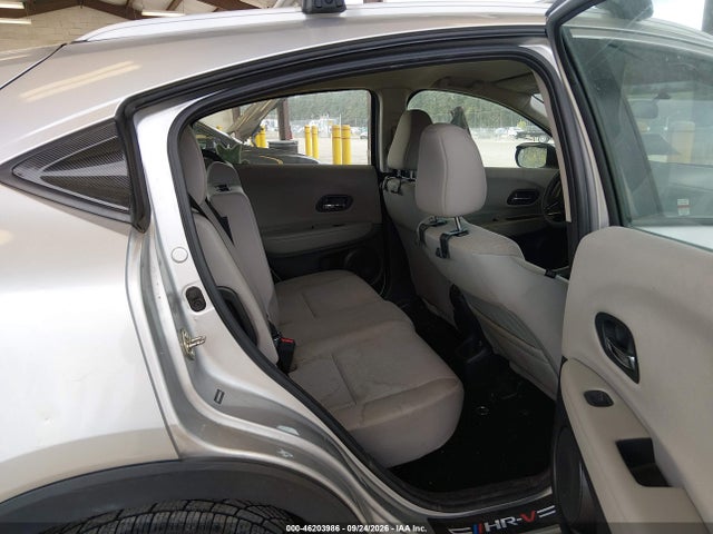 Honda HR-V LX 2016 3CZRU6H39GM758515 Image 8