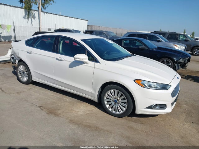 2013 Ford Fusion Hybrid Se მანქანა იყიდება აუქციონზე, vin: 3FA6P0LU2DR371208, აუქციონის ნომერი: 46203992