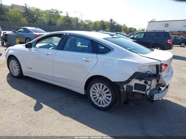 46203992 :رقم المزاد ، 3FA6P0LU2DR371208 vin ، 2013 Ford Fusion Hybrid Se مزاد بيع
