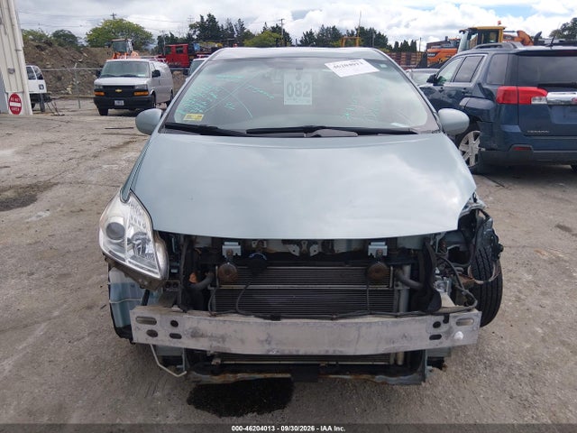 Auction sale of the 2014 Toyota Prius Two, vin: JTDKN3DU6E1785182, lot number: 46204013