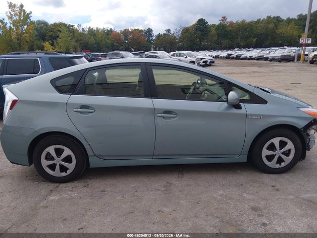 Auction sale of the 2014 Toyota Prius Two, vin: JTDKN3DU6E1785182, lot number: 46204013