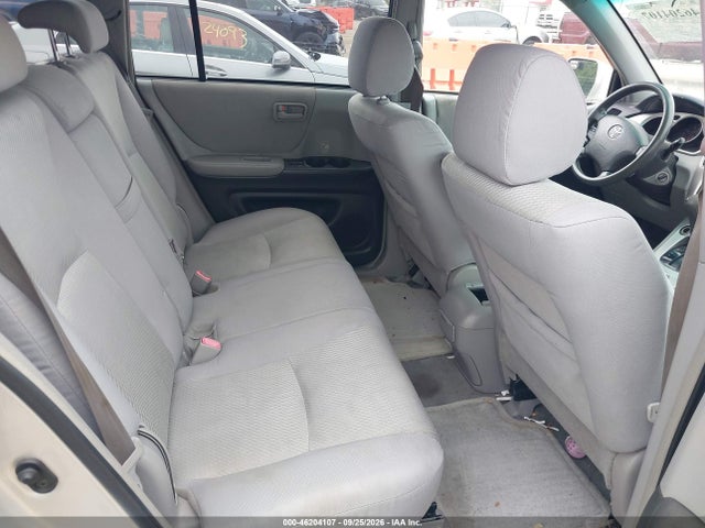 46204107 :رقم المزاد ، JTEEP21A050107234 vin ، 2005 Toyota Highlander V6 مزاد بيع