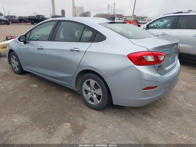 Aukcja sprzedaży 2017 Chevrolet Cruze Ls Auto, vin: 1G1BC5SM5H7131031, numer aukcji: 46204133