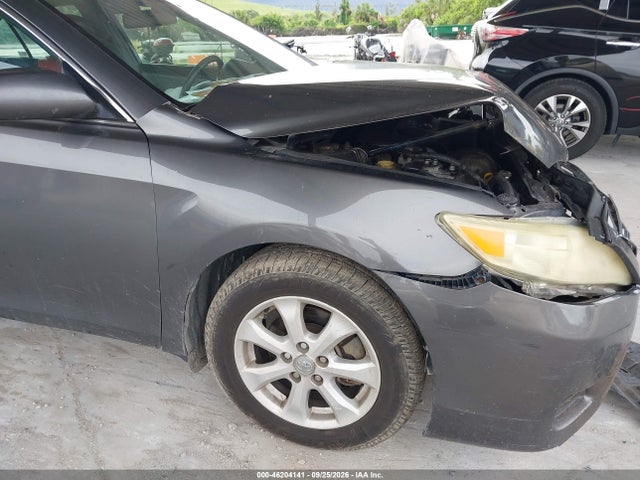 2011 Toyota Camry Le მანქანა იყიდება აუქციონზე, vin: 4T4BF3EK6BR110275, აუქციონის ნომერი: 46204141