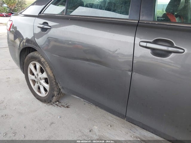 2011 Toyota Camry Le მანქანა იყიდება აუქციონზე, vin: 4T4BF3EK6BR110275, აუქციონის ნომერი: 46204141