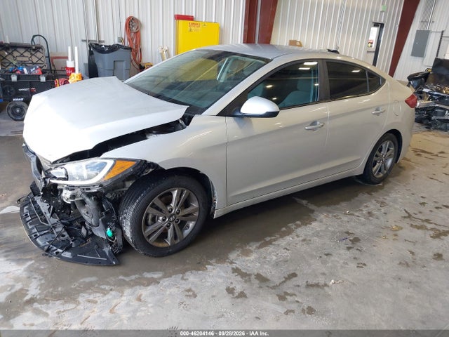 Hyundai ELANTRA SE 2017 5NPD84LF1HH010472 Image 2