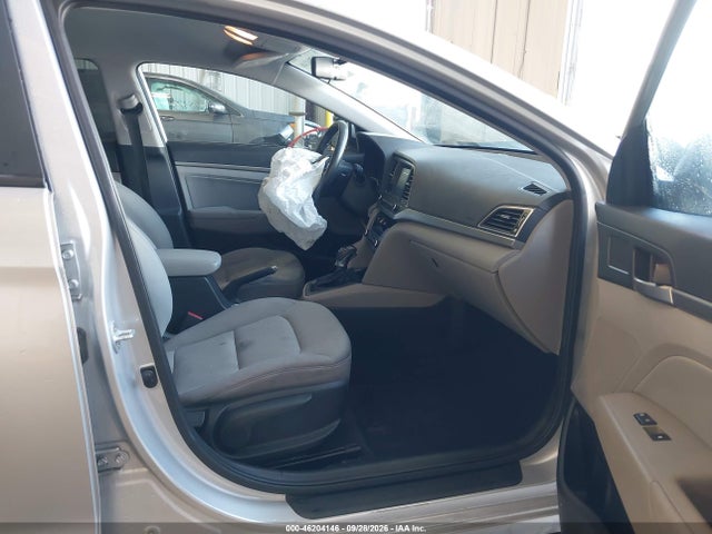 Hyundai ELANTRA SE 2017 5NPD84LF1HH010472 Image 5