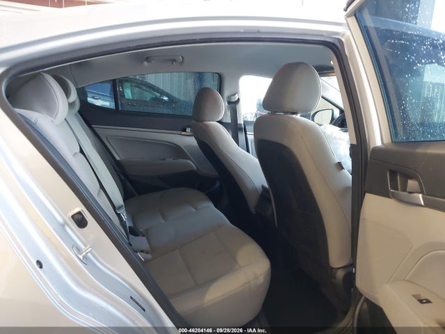 Hyundai ELANTRA SE 2017 5NPD84LF1HH010472 Image 8