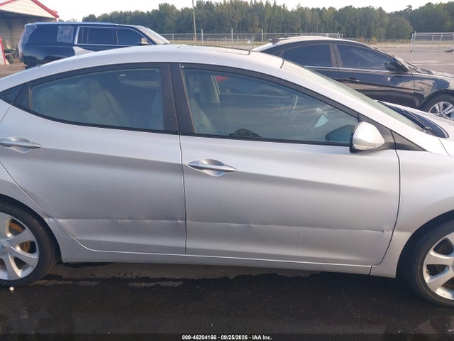 46204166 :رقم المزاد ، KMHDH4AEXDU888200 vin ، 2013 Hyundai Elantra Gls/limited مزاد بيع