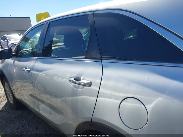 5XYPG4A54KG450825 KIA Sorento 3.3l Lx