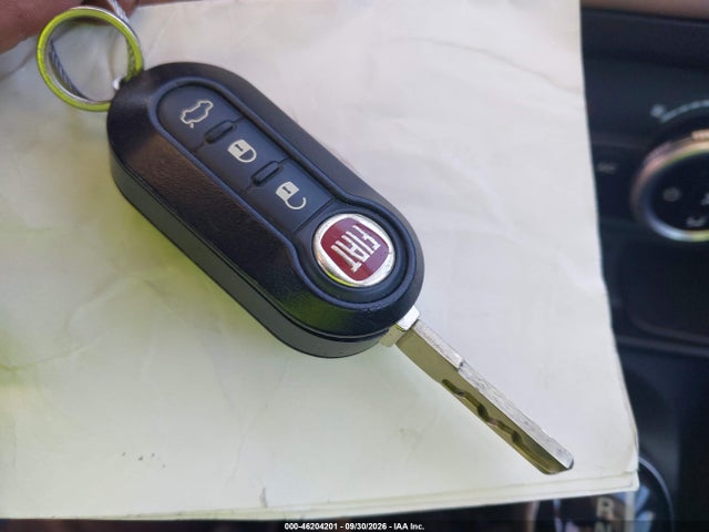 46204201 :رقم المزاد ، ZFBCFACH0EZ007698 vin ، 2014 Fiat 500l Lounge مزاد بيع