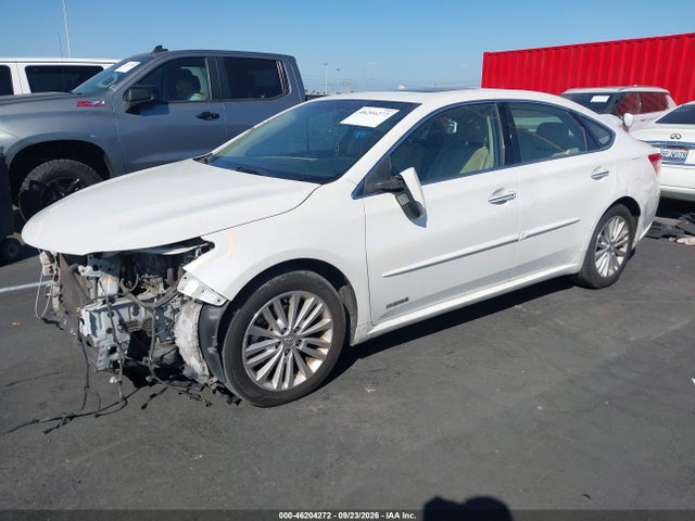 Toyota Avalon Hybrid Limited 2015 4T1BD1EB1FU044700 Image 2