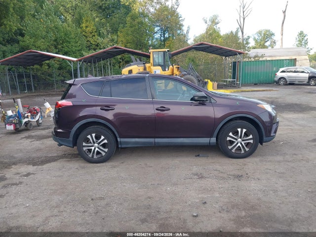 Auction sale of the 2018 Toyota Rav4 Le, vin: 2T3BFREVXJW714067, lot number: 46204274