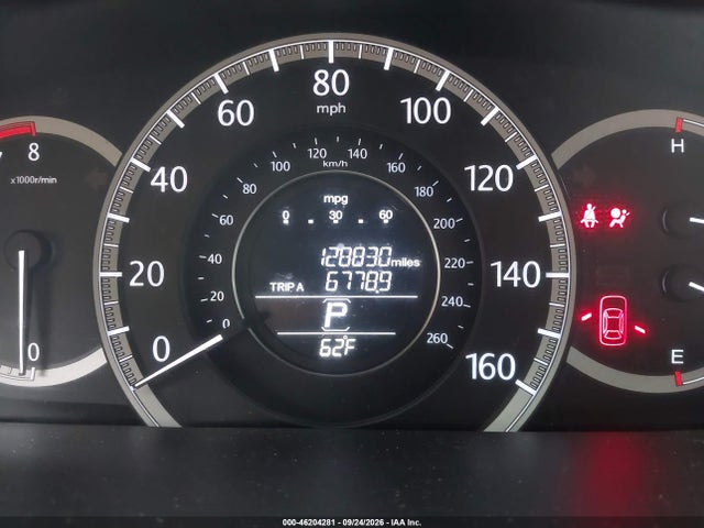 Продажа на аукционе авто 2015 Honda Accord Lx, vin: 1HGCR2F38FA070219, номер лота: 46204281