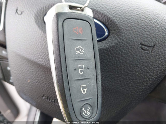 46204301 :رقم المزاد ، 1FMCU9HD1KUC51842 vin ، 2019 Ford Escape Sel مزاد بيع
