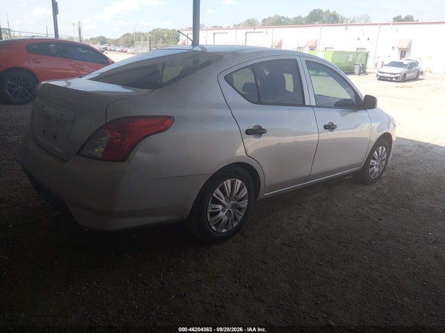 Nissan Versa 1.6 S 2015 3N1CN7AP4FL942277 Image 4