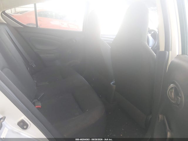 Nissan Versa 1.6 S 2015 3N1CN7AP4FL942277 Image 8