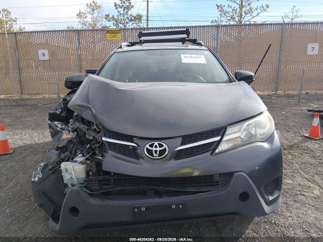46204382 :رقم المزاد ، JTMBFREV8EJ005318 vin ، 2014 Toyota Rav4 Le مزاد بيع