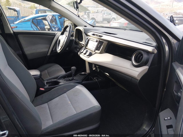 46204382 :رقم المزاد ، JTMBFREV8EJ005318 vin ، 2014 Toyota Rav4 Le مزاد بيع