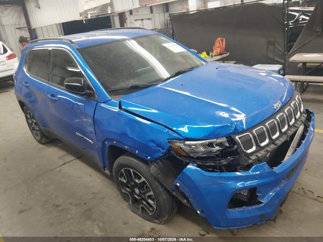 46204403 :رقم المزاد ، 3C4NJCBBXNT120191 vin ، 2022 Jeep Compass Latitude Fwd مزاد بيع