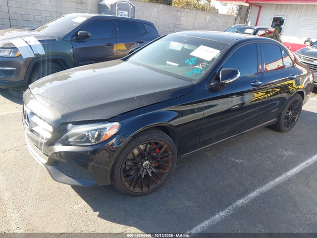 2015 Mercedes-benz C 300 4matic მანქანა იყიდება აუქციონზე, vin: 55SWF4KB8FU065718, აუქციონის ნომერი: 46204445